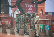 ਦਿੱਲੀ ਧਮਾਕਾ: ਸੁਨਹਿਰੀ ਮਸਜਿਦ ਪੁੱਜੀ NIA-NSG ਦੀ ਟੀਮ, ਛਾਪੇਮਾਰੀ ਦੌਰਾਨ ਵੱਡਾ ਖੁਲਾਸਾ ਹੋਣ ਦਾ ਸ਼ੱਕ