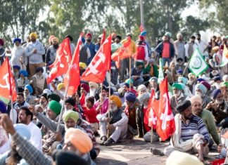 ਖਰੜ-ਮੋਰਿੰਡਾ ਹਾਈਵੇ ‘ਤੇ ਸਥਿਤੀ ਟੋਲ ਪਲਾਜ਼ਾ ਕੀਤਾ ਗਿਆ ਫਰੀ, ਬਿਨਾਂ ਪਰਚੀ ਕਟਾਏ ਲੰਘੇ ਵਾਹਨ