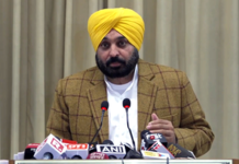 CM ਭਗਵੰਤ ਮਾਨ ਪੁੱਜੇ ਦਿੱਲੀ, ਅੱਜ ਜੇਲ੍ਹ ‘ਚ ਸੰਜੀਵ ਅਰੋੜਾ ਨਾਲ ਕਰਨਗੇ ਮੁਲਾਕਾਤ